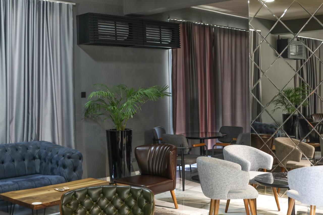 Sky Roof Hotel Nicosia Exterior photo
